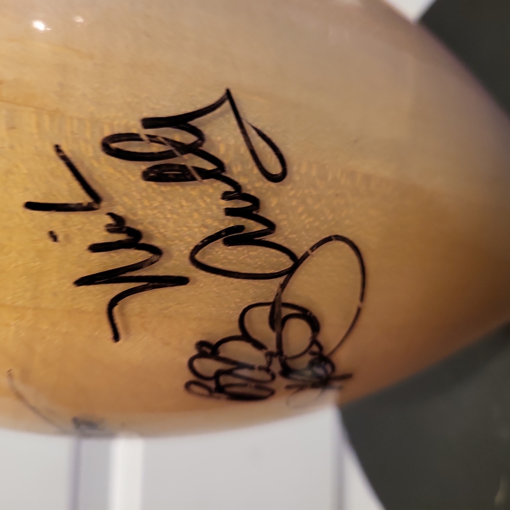 Showboat Las Vegas Hall of Fame Signed Bowling Pin 15" - Picture 12 of 14